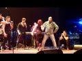 La Charanga Habanera mujer bailando D... La Charanga Habanera mujer bailando D...