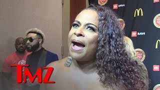Rap Legend Yoyo Says R Kelly 39 S Crew Slipped Her Daughter His Phone Number Tmz Rap Legend Yoyo Says R Kelly 39 S Crew Slipped Her Daughter His Phone Number Tmz