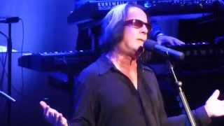 Watch Todd Rundgren Lost Horizon video