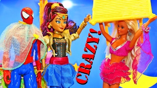 Barbie Descendants Party With Spiderman, Disney Frozen Elsa & Genie Chic Dolls By Disneycartoys