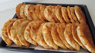 ANNEMİN DİLLERE DESTAN MAYALI ÇİĞ BÖREK TARİFİ börek tarifleri huri metekmutfakt