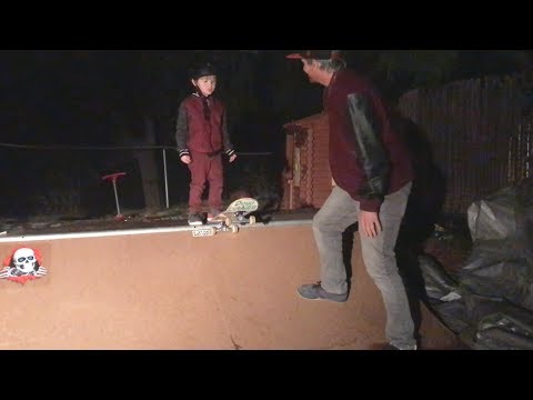 3 Year Old Skater LANDS HIS FIRST DROP IN!