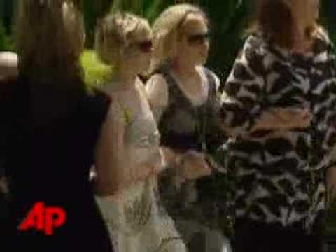 Private Funeral Held for Heath Ledger