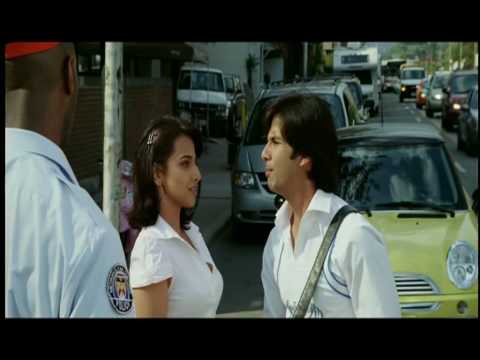 Kismat Konnection - Shahid Kapoor meets with an accident