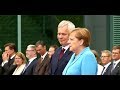 Sorge um Kanzlerin: Merkel erleidet erneut Zitteranfall