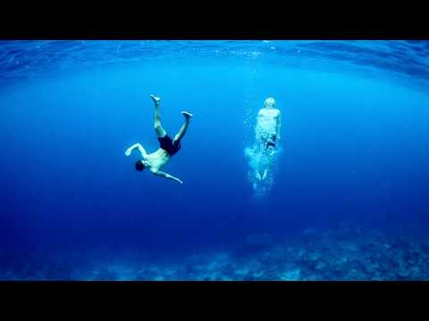 Swimming in Fiji / Canon 7d