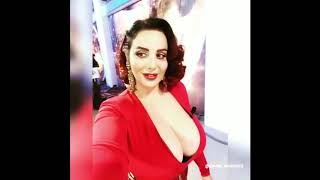 Sexy Busty Italian 10