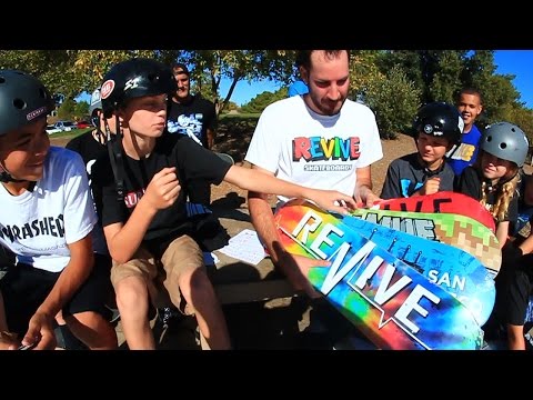 SURPRISING A KID WITH A NEW DECK FOR HIS BIRTHDAY!