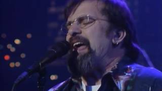 Watch Steve Earle Everyones In Love With You video