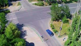 Видео ДТП (авария г. Волжский) ул. Советская ул. Энгельса 13-07-2017 14-58 от Телеканал POWERNET HD, Советская улица, Волжский, Россия