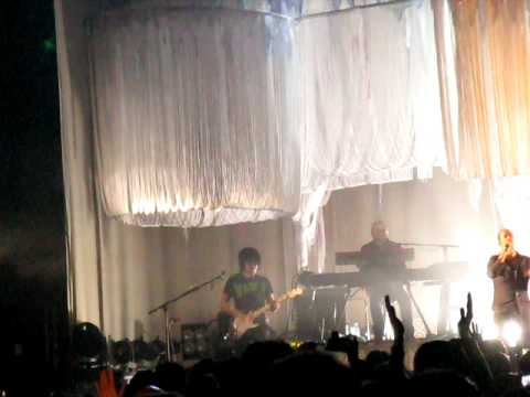 RAF SELF CONTROL - Concerto al Palapartenope Napoli 07-02-09