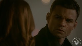 The Originals 5x12 Hope tells Elijah that Hayley is still waiting for her dance