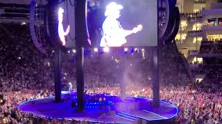 Watch Garth Brooks Cowboys And Angels video