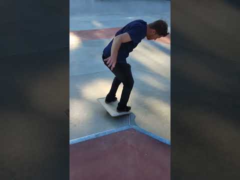 Nollie big spin on a cutting board