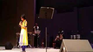 Diya Chakraborty Performing With Live Bappi Lahiri Band