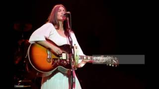 Watch Emmylou Harris Coat Of Many Colors video