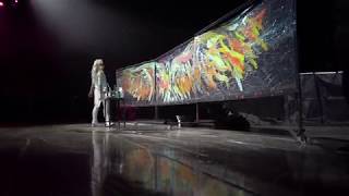 Speedpainter Jessica Haas Performs the "Nowhere Painting" Inside Glass Easel for TCTC 2019