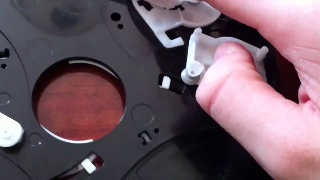 Réglage du mécanisme du lecteur blu Ray PS3 YouTube