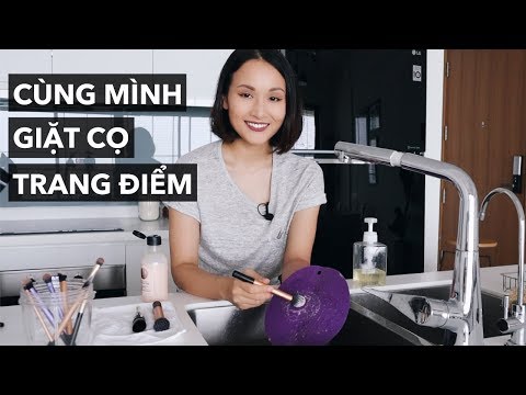 Cùng mình giặt cọ trang điểm