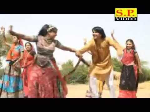 Kaliyo Kud Padiyo Mela Main - Mhari Payaliya Main Ghughra Jada...