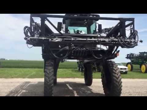 2010 Walker 8811 Sprayer