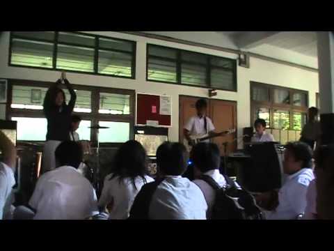 Heavy Rotation - Puspa -COVER- (PONI Gonzaga)