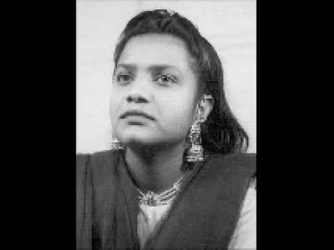 SOHNRY YAAR BAJON(KALAM-E-KHWAJA GHULAM FAREED BY ZAHIDA PARVEEN...