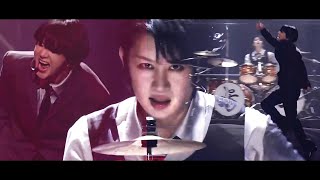 Kim Heechul On Drums With Yesung - Super Junior Fast Double B Drumming