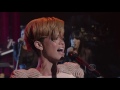 Rihanna - Russian Roulette (Live On Letterman 2009)