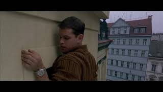 Elçilikten kaçış sahnesi.Geçmişi Olmayan Adam (The Bourne Identity 2002)