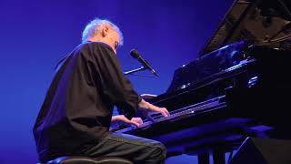 Watch Bruce Hornsby Country Doctor video