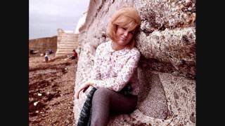 Watch Dusty Springfield Earthbound Gypsy video