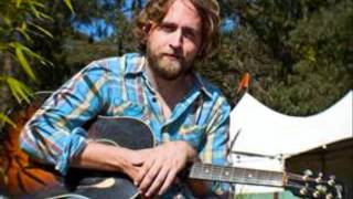 Watch Hayes Carll Dont Let Me Fall video