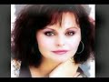 Rocío Dúrcal - "La Gata Bajo La Lluvia"