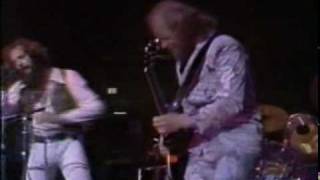 Watch Jethro Tull BadEyed And Loveless video