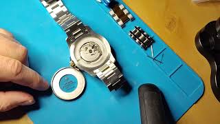 Lets Open Invicta Automatic Watch Model 28716 With Nh35A Movement