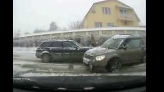 Видео Рыбница. Авария 25.01.2015 г. Пер. Тупиковый , ул. Титова от Игорь Берюхов, улица Титова, Рыбница, Молдавия
