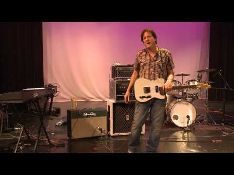 Retro-King 18-watt 2x12 Combo with Lance presented by DAG