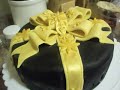 fondant suitcase cake