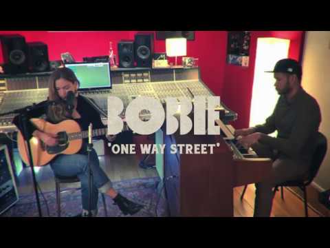 BOBBIE - One way street