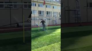 4uHkKKvEZbY Video Image
