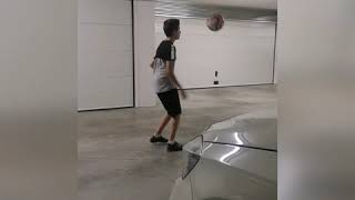 4uYVyd2B7nk Video Image