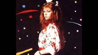 Watch Kirsty MacColl They Dont Know video