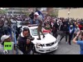 USA: Protesters smash police cars as violence engulfs Camden Yards stadium