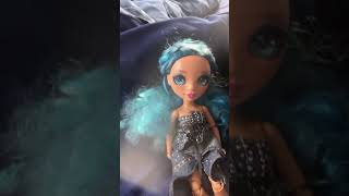 My Daughter Is A Singer And My Other Daughter Can Not Sing