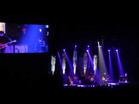 Florence + the Machine 4/20 Never Let Me Go Live Phoenix Comerica Theater HD