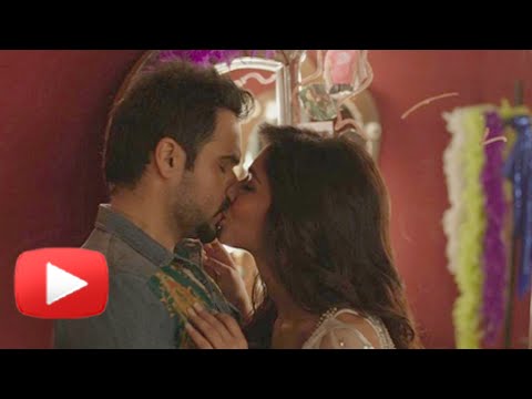 Humaima Malik Was Under Pressure To Kiss Emraan Hashmi - Watch Why