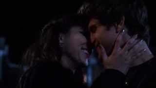 Pretty Little Liars 2X25 - Spencer & Toby Kiss.
