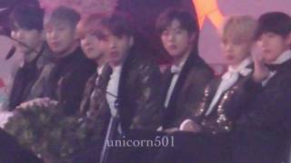 JungKook wonder how move Eunji"s gondola?:) melon2016