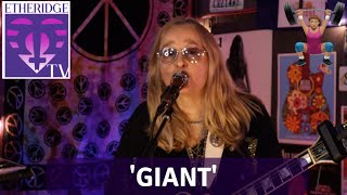 Watch Melissa Etheridge Giant video